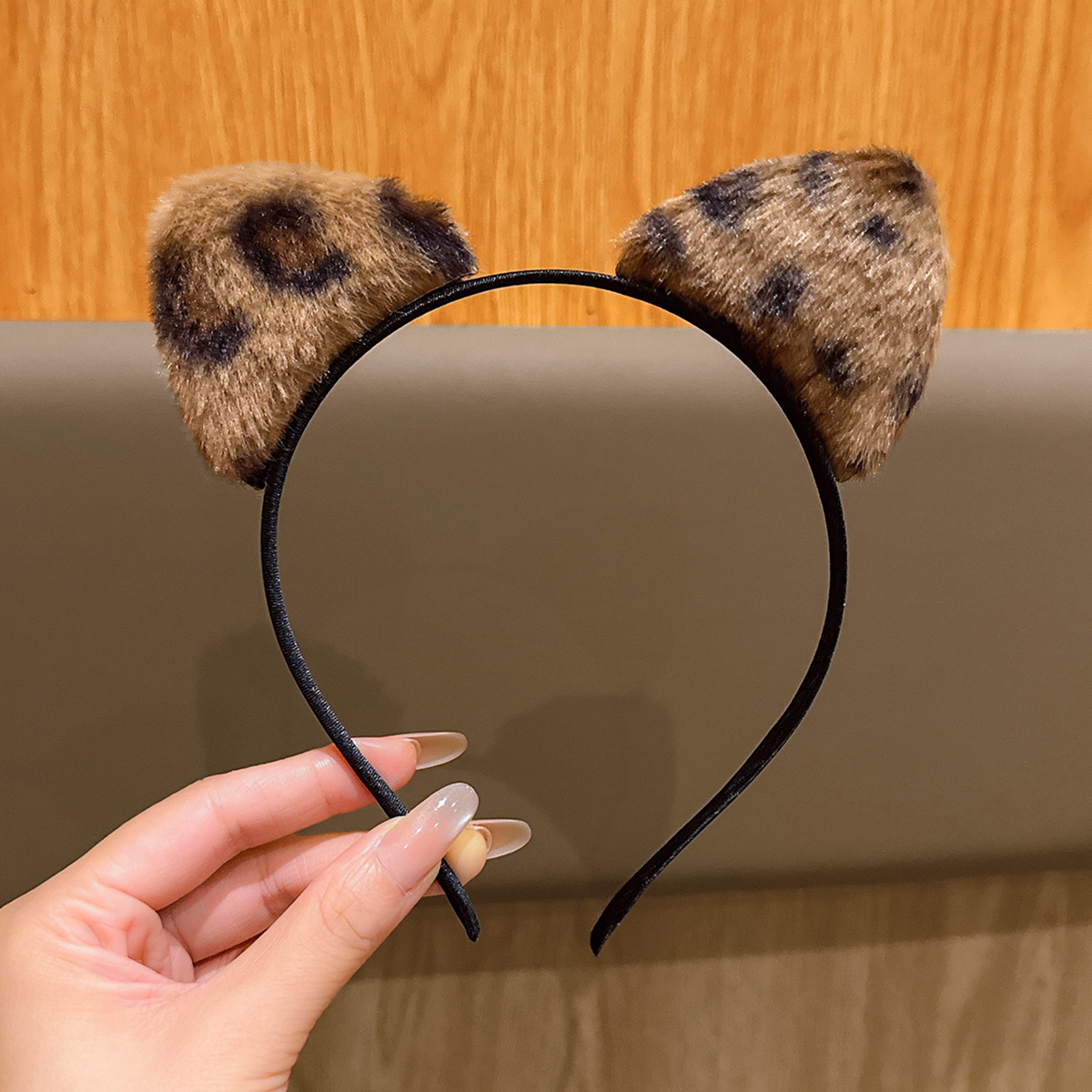 Reindeer Antlers Headband - 1 Cat's ears (Steamed cat-ear shaped